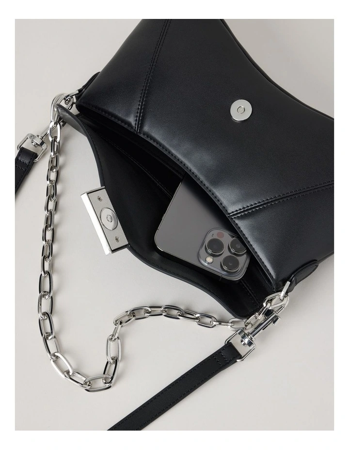 Betsy Shoulder Bag in Black image 7