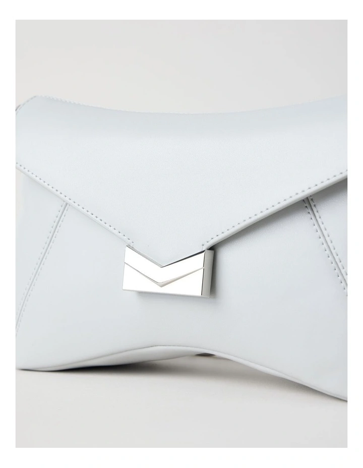 Betsy Shoulder Bag in Grey image 5