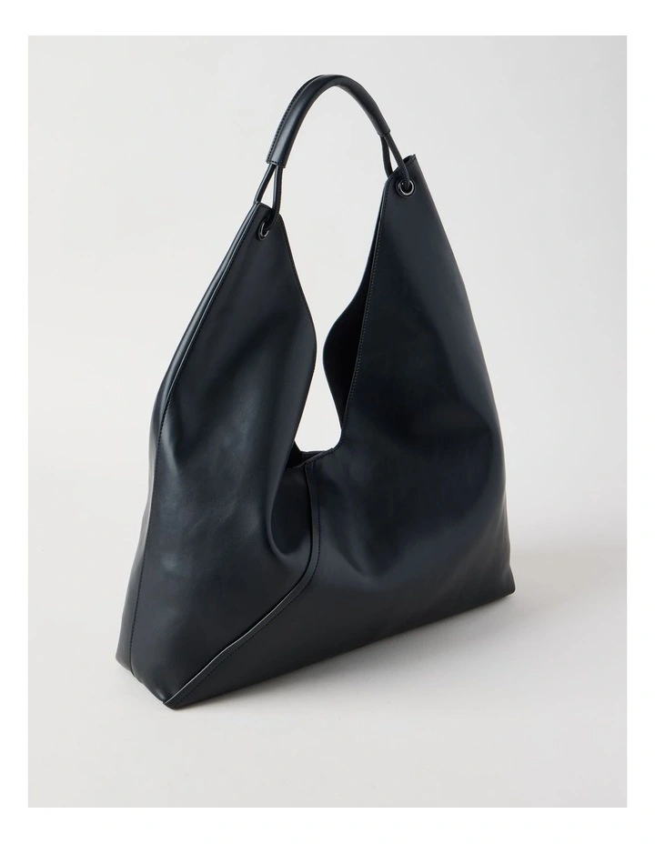 Bree Shoulder Bag in Black image 3