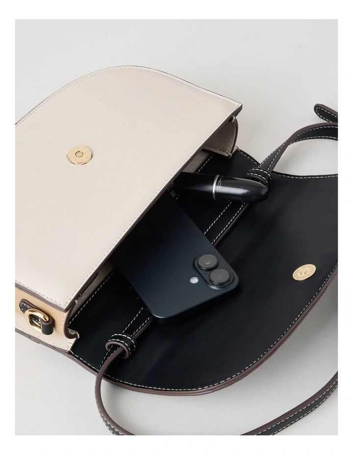 Palma Shoulder Bag in Taupe Combo image 6