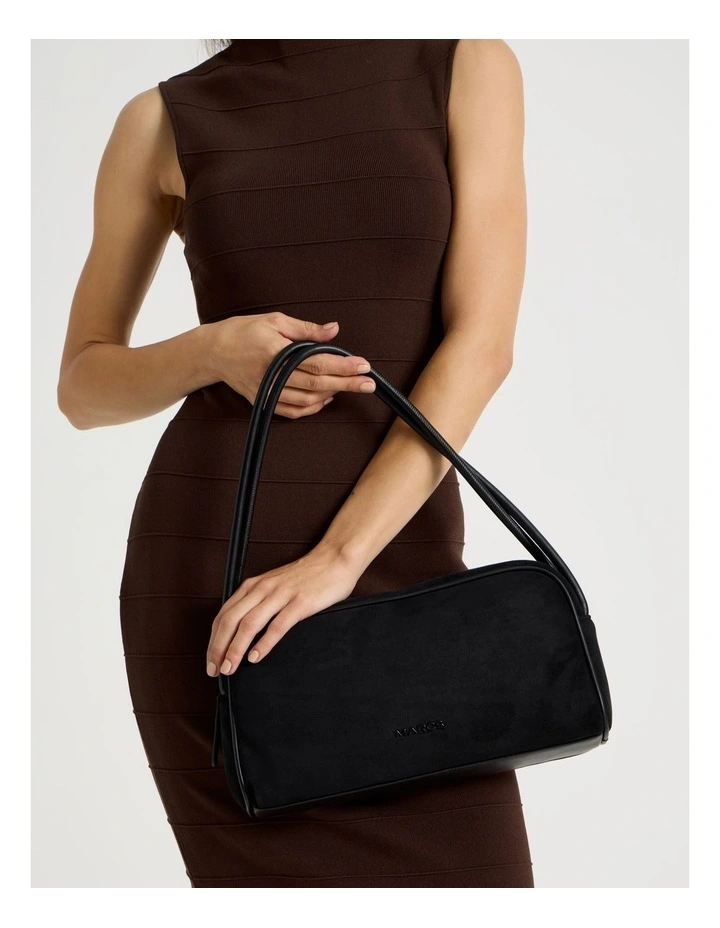 Hamburg Shoulder Bag in Black image 4