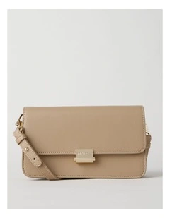 Lyon Shoulder Bag in Taupe