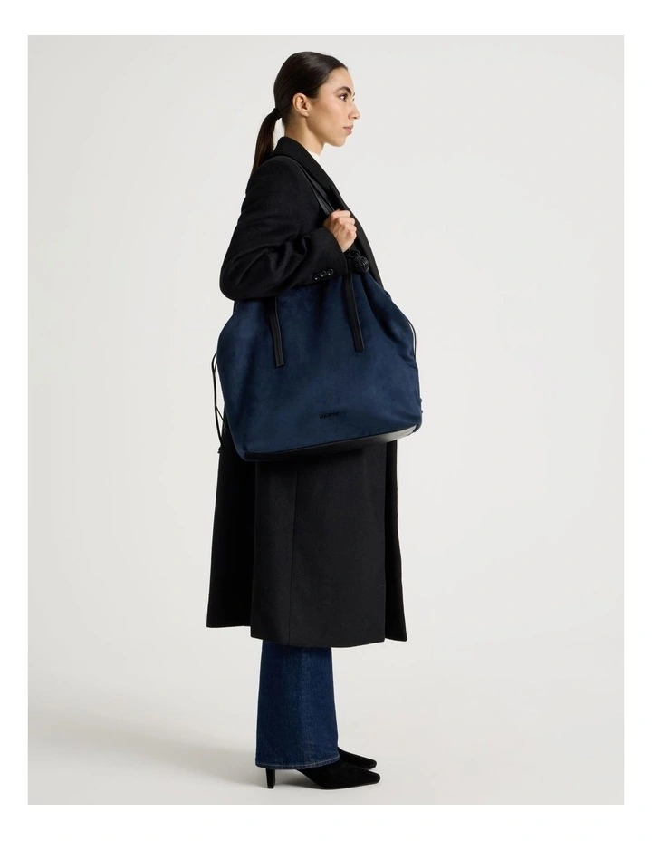 Paros Tote Bag in Navy Combo image 4