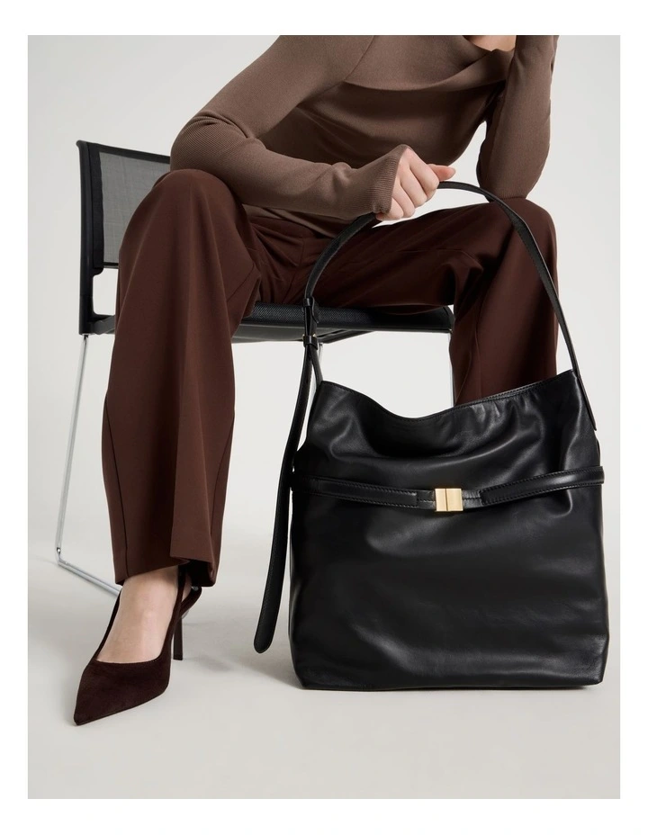 Bambi Shoulder Bag in Black image 2