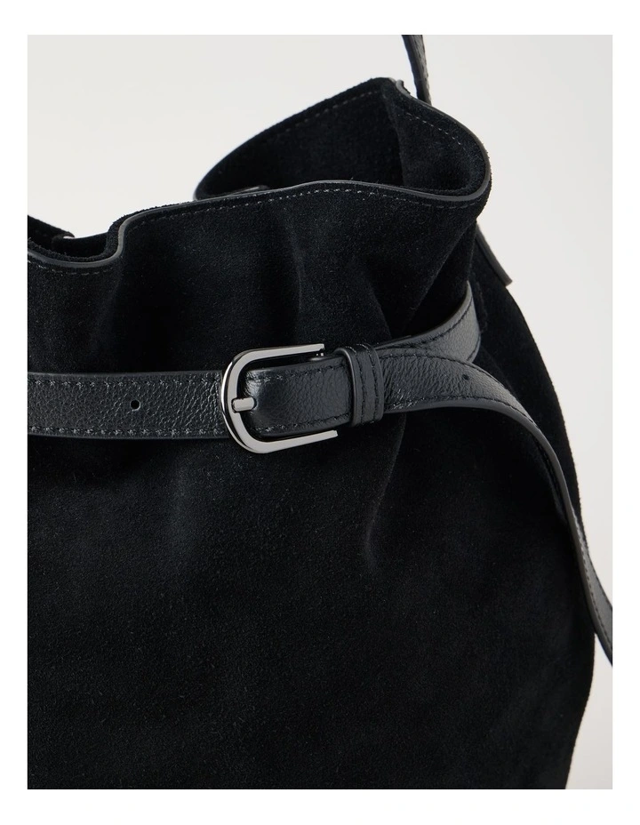 Brooklyn Leather Shoulder Bag in Black image 3