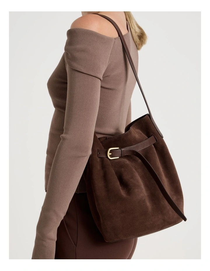 Brooklyn Leather Shoulder Bag in Chocolate image 4