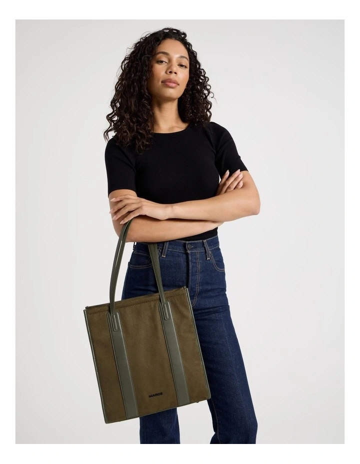 Bilbao Tote Bag in Olive image 4