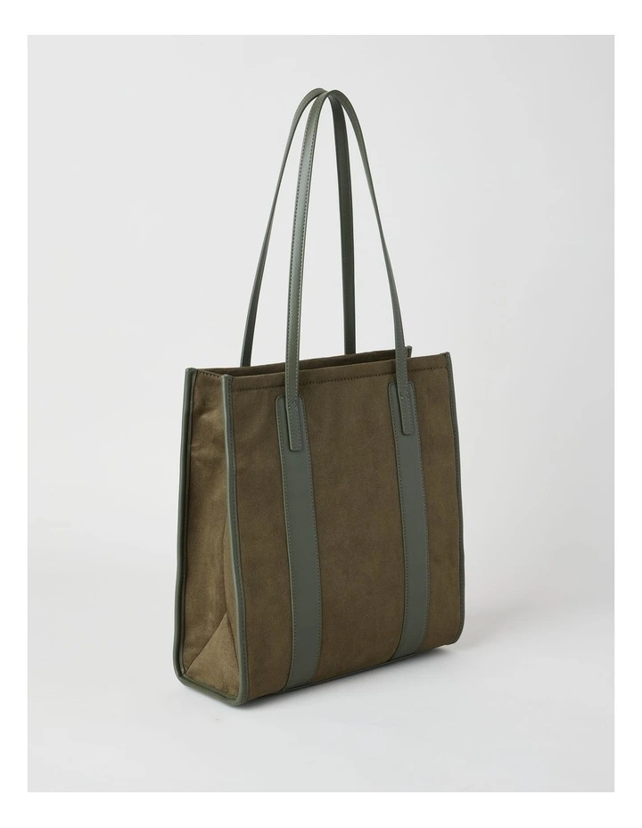 Bilbao Tote Bag in Olive image 5