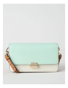 Lyon Shoulder Bag in Mint
