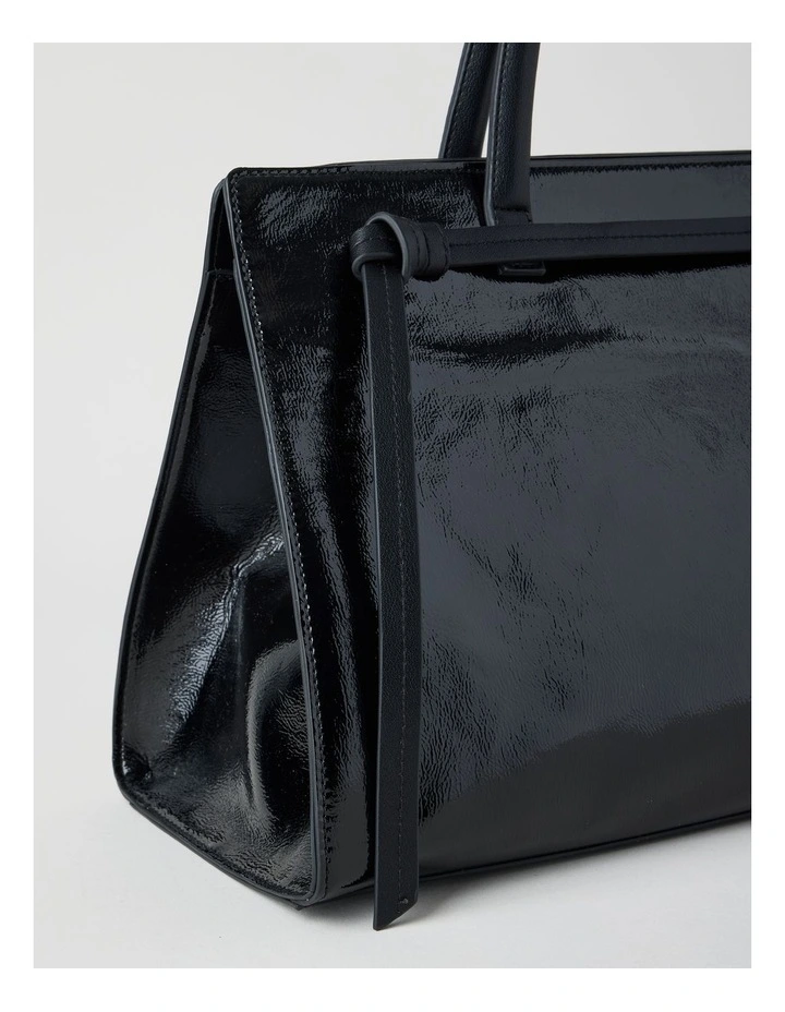 Bobby Tote Bag in Black image 3