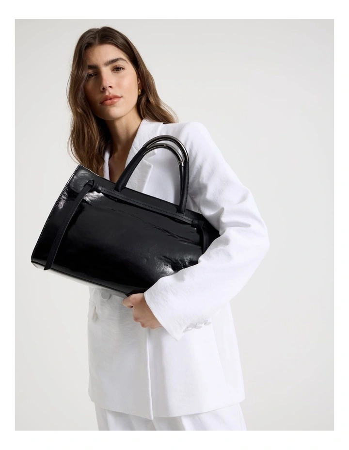 Bobby Tote Bag in Black image 4