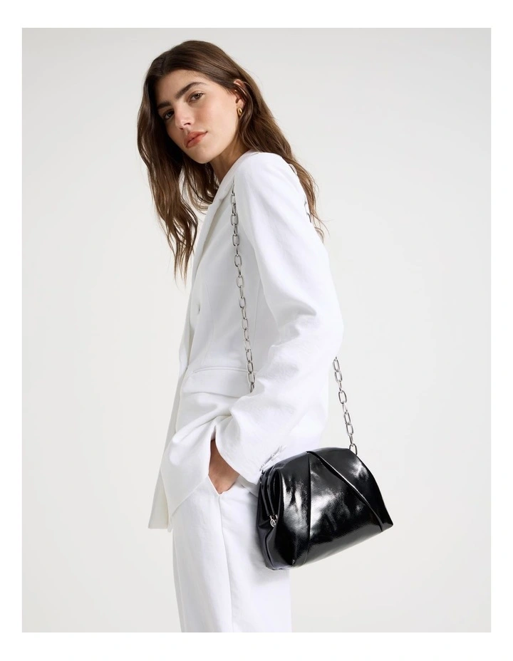 Birdie Clutch Bag in Black image 2