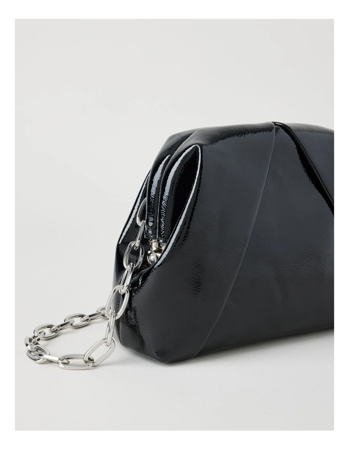 Birdie Clutch Bag in Black image 3