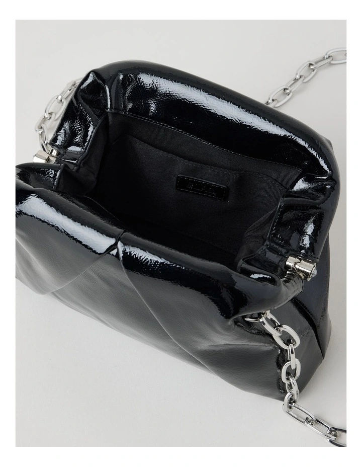 Birdie Clutch Bag in Black image 8