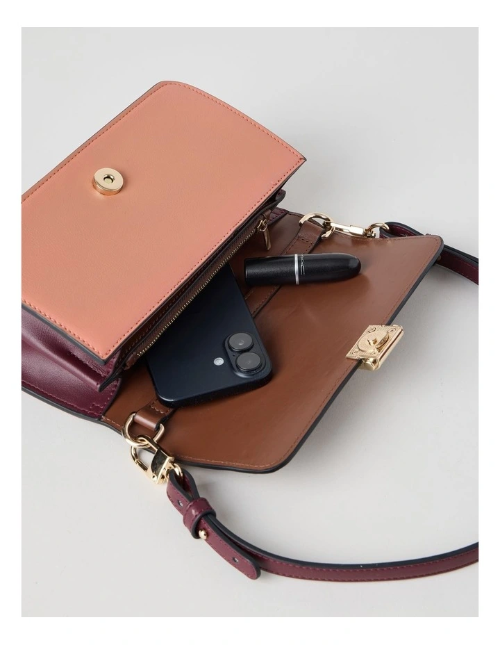 Lyon Shoulder Bag in Rose Combo image 4