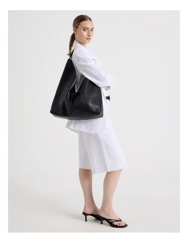 Bree II Shoulder Bag in Black image 2
