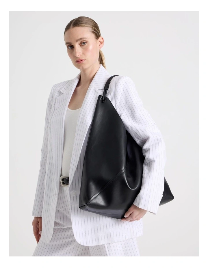 Bree II Shoulder Bag in Black image 4