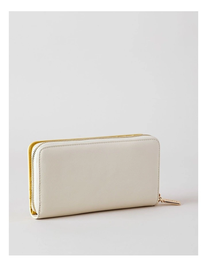 Dubrovnik Large Zip Around Wallet in Vanilla image 4