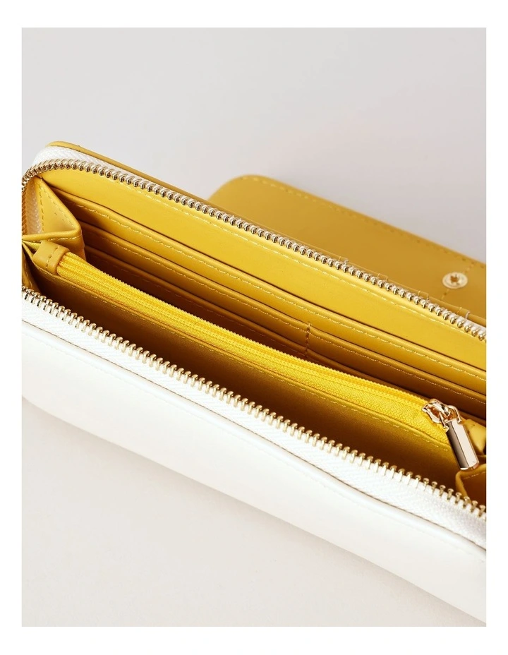 Dubrovnik Large Zip Around Wallet in Vanilla image 5