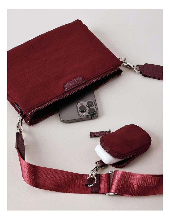 Reese Crossbody Bag in Bordeaux image 3