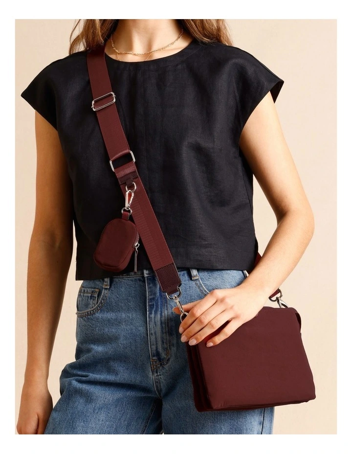 Reese Crossbody Bag in Bordeaux image 4