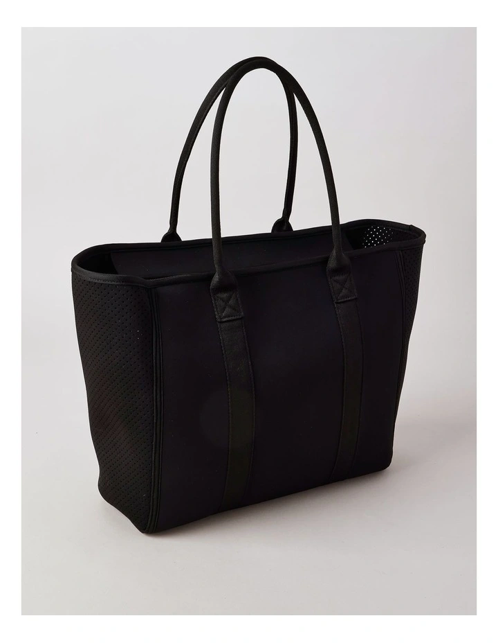 Salerno Tote Bag in Black image 5