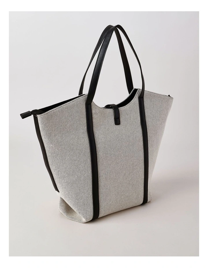 Columbus Tote Bag in Black image 3