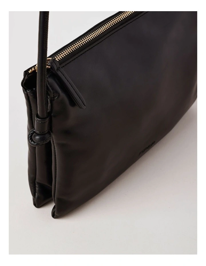 Detroit Crossbody Bag in Black image 3