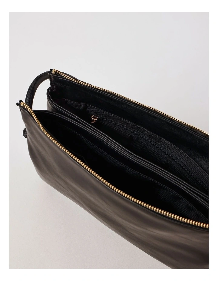 Detroit Crossbody Bag in Black image 7