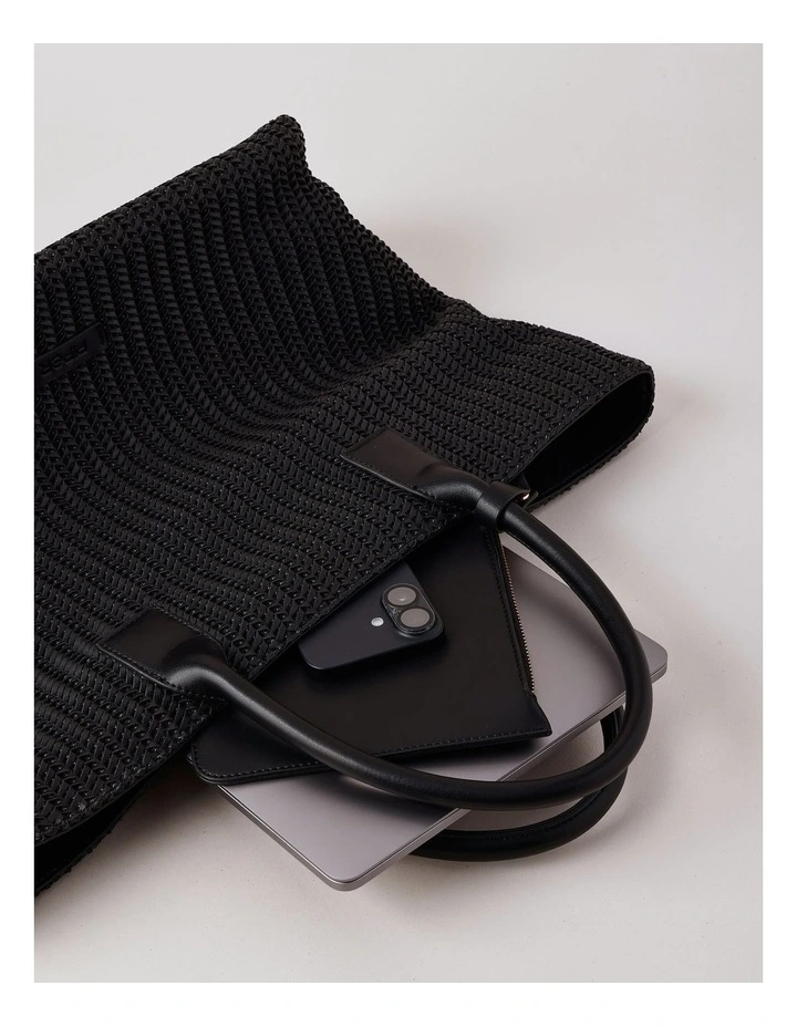 Cleveland Tote Bag in Black image 7