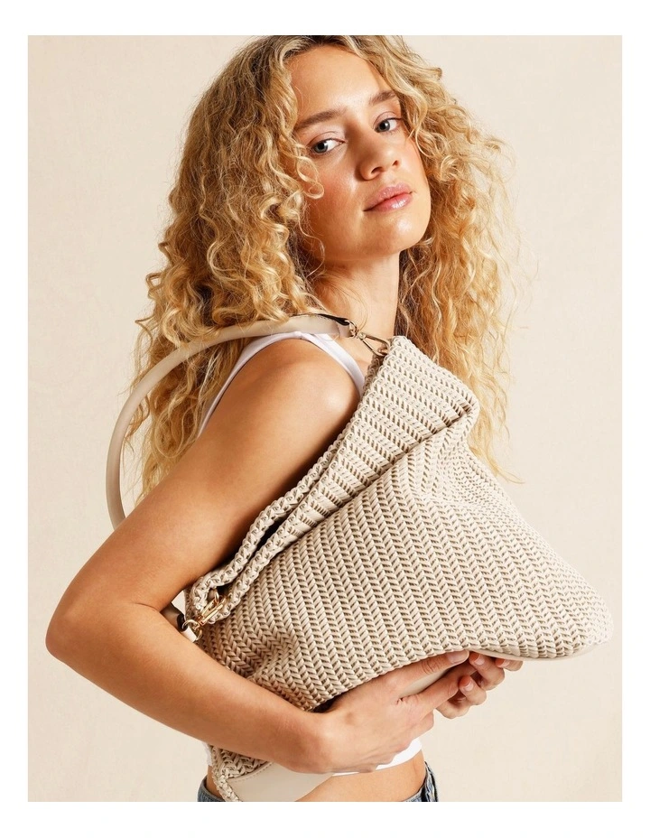 Cleveland Shoulder Bag in White image 2
