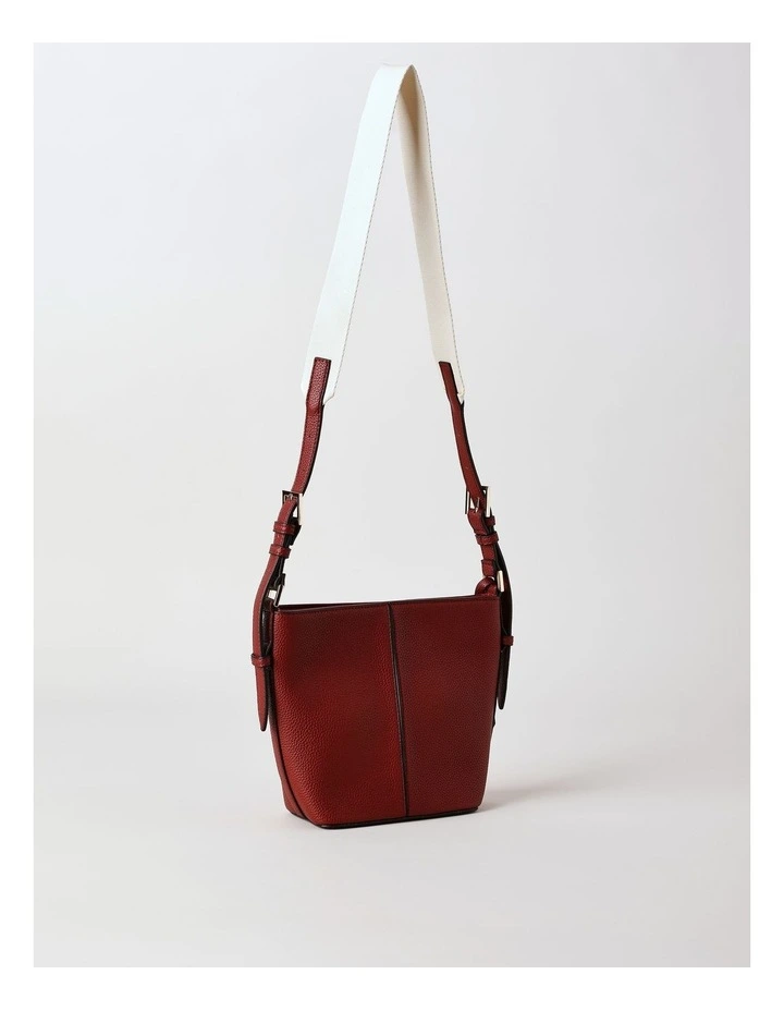 Plano Crossbody Bag in Raspberry image 3