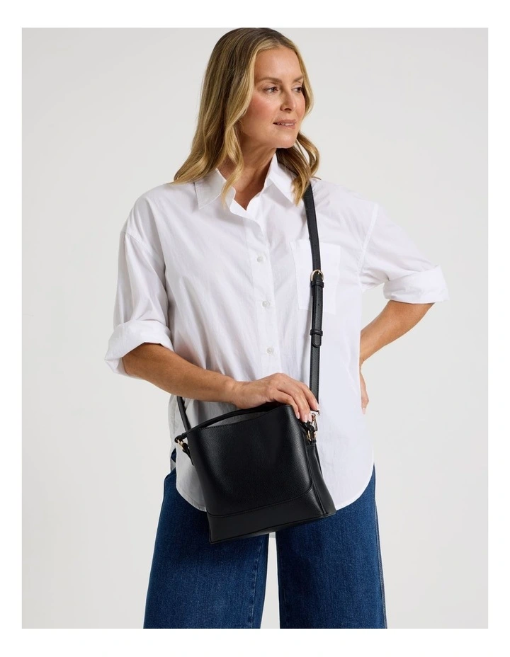 Washington Crossbody Bag in Black image 2