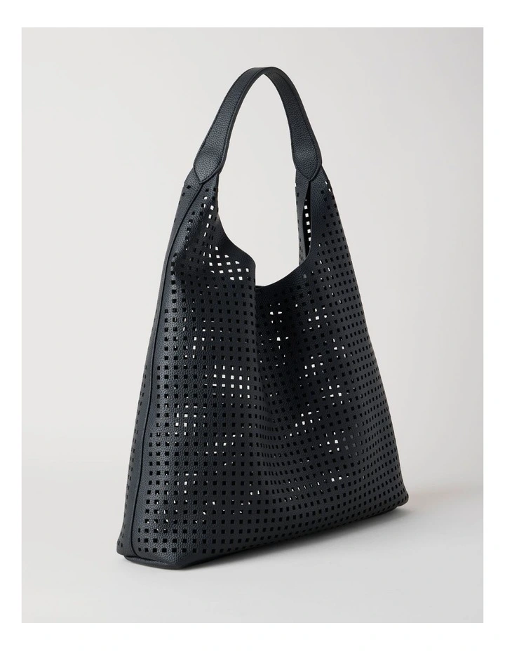 Scottsdale Shoulder Bag in Black image 3