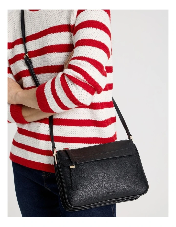 Riviera Crossbody Bag in Black image 4