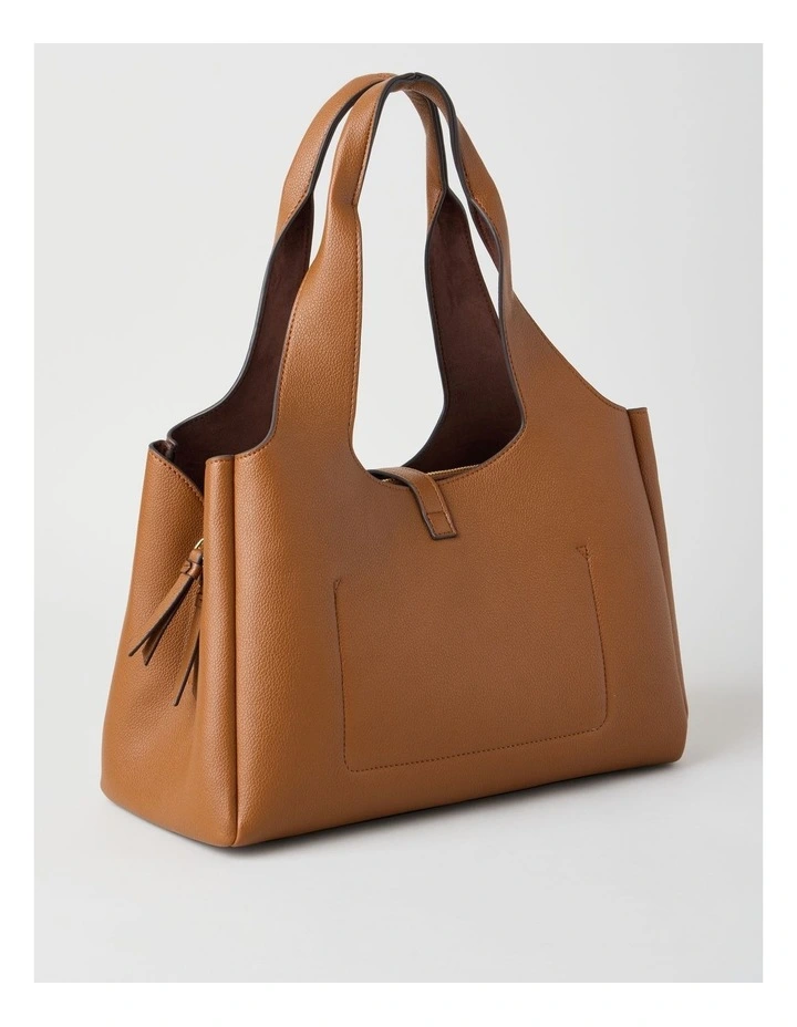 Monaco Shoulder Bag in Tannin image 5