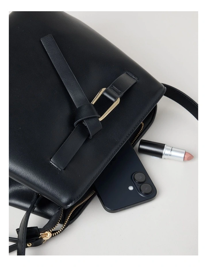Hampton Crossbody Bag in Black image 7