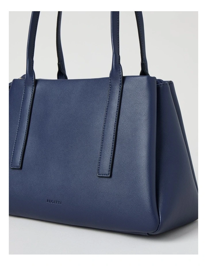Linda Shoulder Bag in Navy image 3