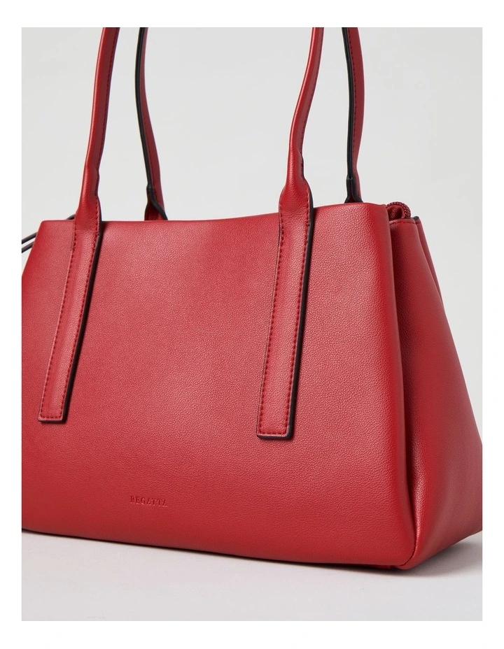 Linda Shoulder Bag in Red image 3