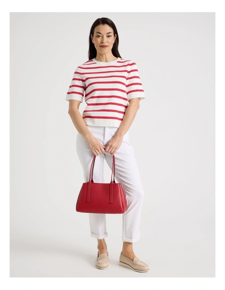 Linda Shoulder Bag in Red image 4