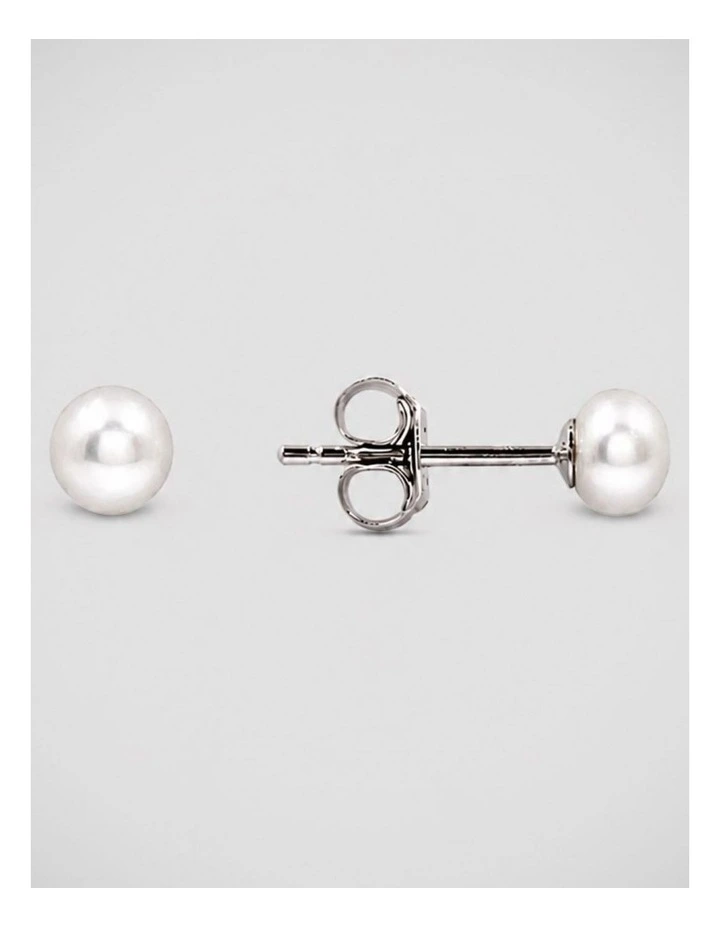 Classic Pearl Small Studs in White image 1