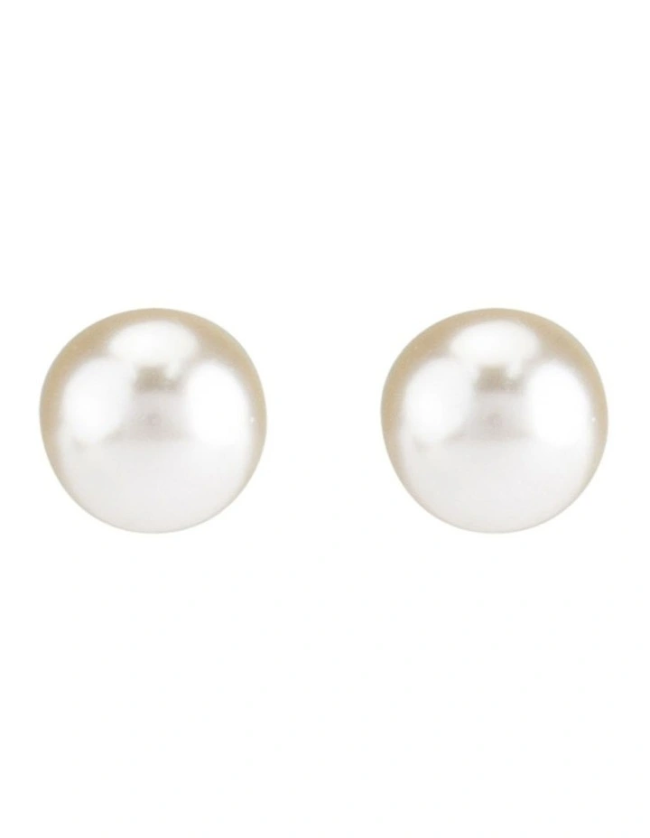 Earrings 8mm in Pearl image 1