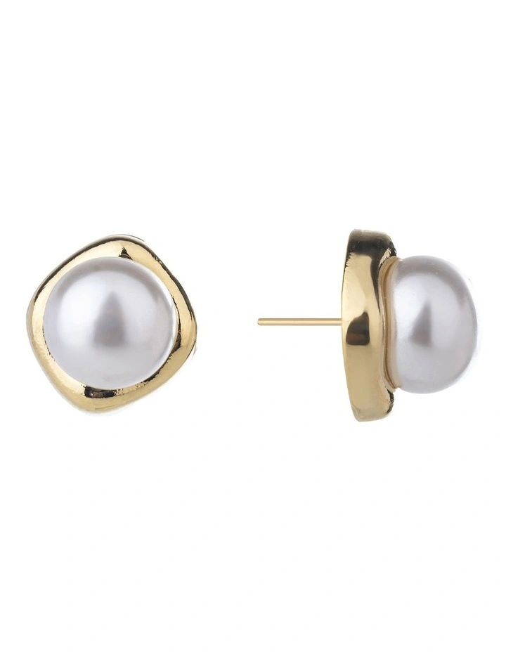 GJED033M Pearl Stud image 2