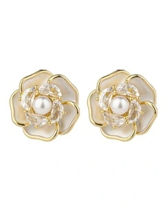 Flower Stud Earrings in Gold