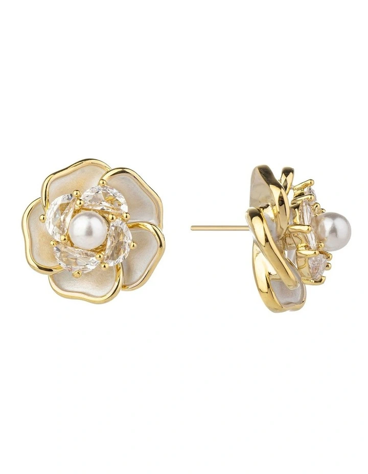 Flower Stud Earrings in Gold image 2