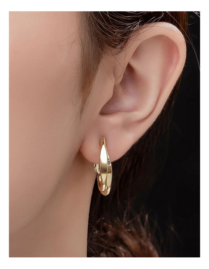 GJED037D - Hoop Earrings in Gold image 3