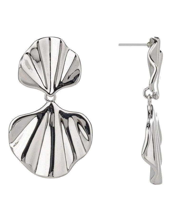 Fan Drop Earrings in Silver image 2