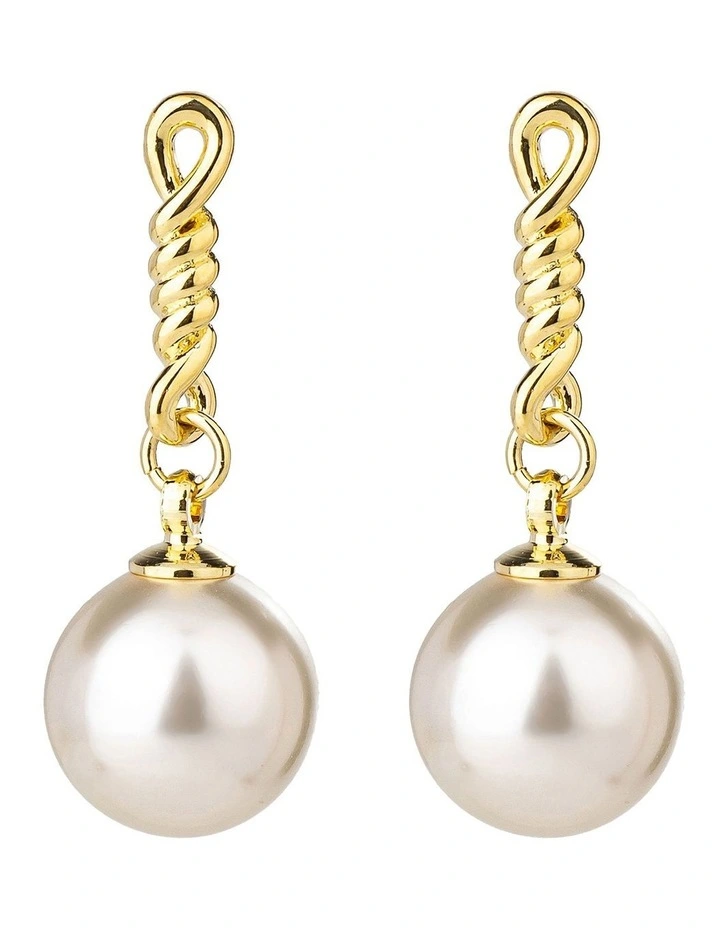 Chain Drop Pearl Earrings in Gold image 1