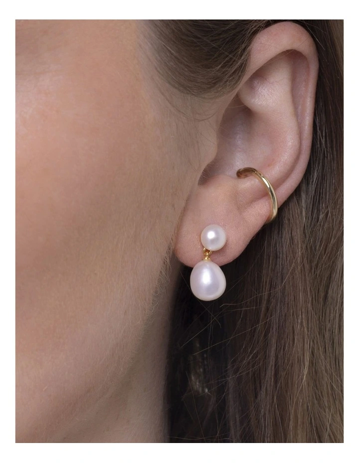 Classic Pearl Drops in Gold image 2