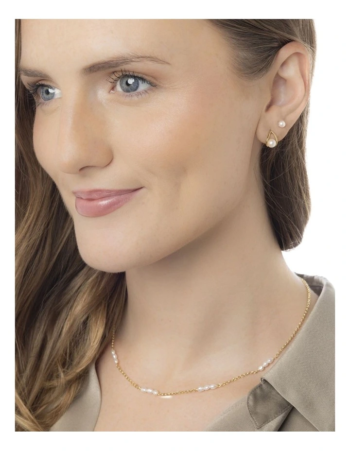 Pearl Wishbone Earrings in Gold image 3